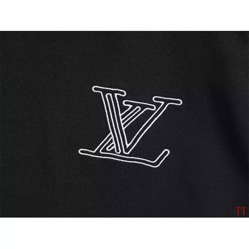 Cheap Louis Vuitton LV T-Shirts Short Sleeved For Unisex #1355127 Replica Wholesale [$39.00 USD] [ITEM#1355127] on Replica Louis Vuitton LV T-Shirts