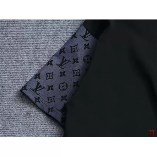 Cheap Louis Vuitton LV T-Shirts Short Sleeved For Unisex #1355127 Replica Wholesale [$39.00 USD] [ITEM#1355127] on Replica Louis Vuitton LV T-Shirts
