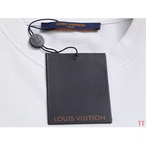 Cheap Louis Vuitton LV T-Shirts Short Sleeved For Unisex #1355128 Replica Wholesale [$39.00 USD] [ITEM#1355128] on Replica Louis Vuitton LV T-Shirts