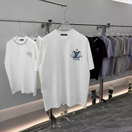 Louis Vuitton LV T-Shirts Short Sleeved For Unisex #1355150