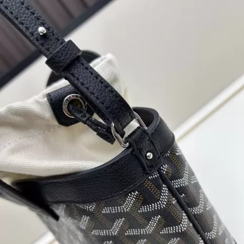 Cheap Goyard AAA Quality Messenger Bags For Women #1355336 Replica Wholesale [$76.00 USD] [ITEM#1355336] on Replica Goyard AAA Quality Messenger Bags