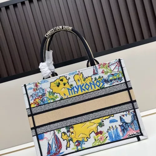 Cheap Christian Dior AAA Quality Tote-Handbags For Women #1355499 Replica Wholesale [$96.00 USD] [ITEM#1355499] on Replica Christian Dior AAA Quality Handbags