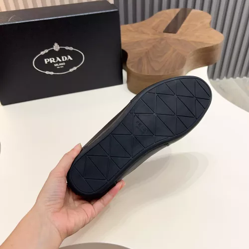Cheap Prada Casual Shoes For Men #1355532 Replica Wholesale [$115.00 USD] [ITEM#1355532] on Replica Prada Casual Shoes