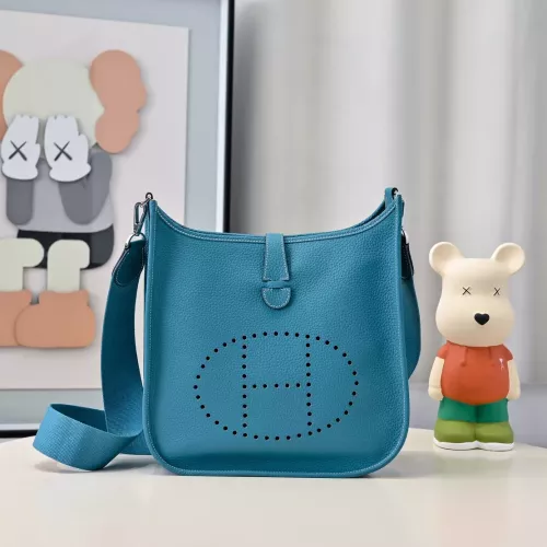 Hermes AAA Quality Messenger Bags For Women #1355582