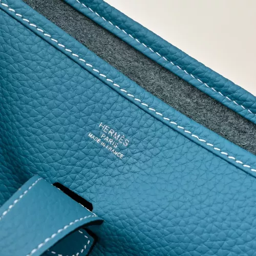 Cheap Hermes AAA Quality Messenger Bags For Women #1355582 Replica Wholesale [$100.00 USD] [ITEM#1355582] on Replica Hermes AAA Quality Messenger Bags