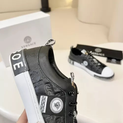Cheap Versace Casual Shoes For Men #1355744 Replica Wholesale [$76.00 USD] [ITEM#1355744] on Replica Versace Casual Shoes