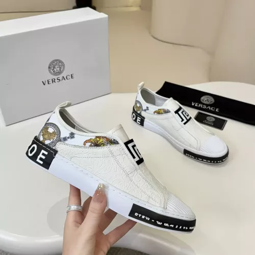 Cheap Versace Casual Shoes For Men #1355748 Replica Wholesale [$76.00 USD] [ITEM#1355748] on Replica Versace Casual Shoes