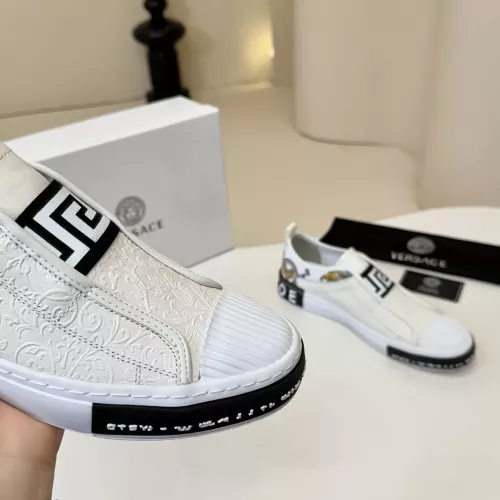 Cheap Versace Casual Shoes For Men #1355748 Replica Wholesale [$76.00 USD] [ITEM#1355748] on Replica Versace Casual Shoes