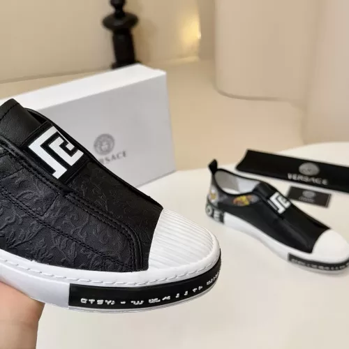Cheap Versace Casual Shoes For Men #1355749 Replica Wholesale [$76.00 USD] [ITEM#1355749] on Replica Versace Casual Shoes