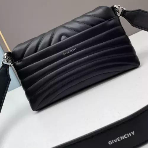 Cheap Givenchy AAA Quality Messenger Bags For Women #1355754 Replica Wholesale [$105.00 USD] [ITEM#1355754] on Replica Givenchy AAA Quality Messenger Bags