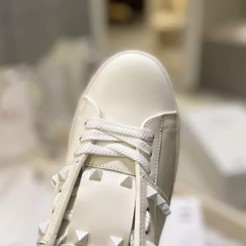 Cheap Valentino Casual Shoes For Men #1355784 Replica Wholesale [$82.00 USD] [ITEM#1355784] on Replica Valentino Casual Shoes