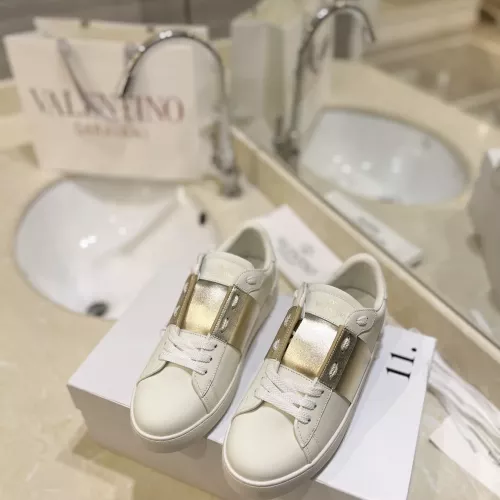 Cheap Valentino Casual Shoes For Men #1355786 Replica Wholesale [$82.00 USD] [ITEM#1355786] on Replica Valentino Casual Shoes