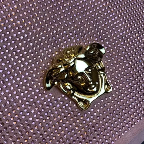 Cheap Versace AAA Quality Shoulder Bags For Women #1355841 Replica Wholesale [$132.00 USD] [ITEM#1355841] on Replica Versace AAA Quality Shoulder Bags