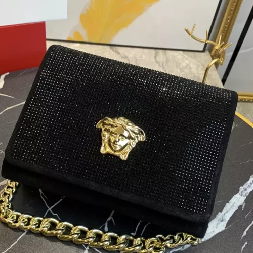 Cheap Versace AAA Quality Shoulder Bags For Women #1355843 Replica Wholesale [$132.00 USD] [ITEM#1355843] on Replica Versace AAA Quality Shoulder Bags