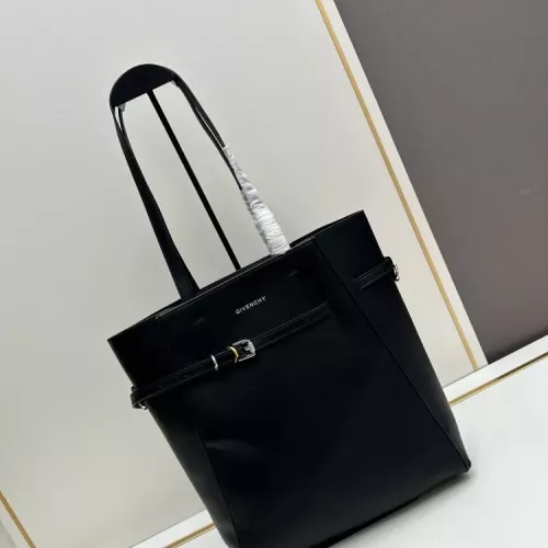 Givenchy AAA Quality Shoulder Bags For Women #1355862