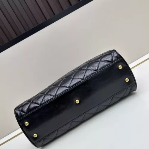 Cheap Chanel AAA Quality Handbags For Women #1355952 Replica Wholesale [$98.00 USD] [ITEM#1355952] on Replica Chanel AAA Quality Handbags