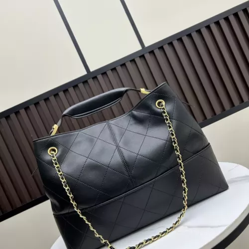 Cheap Chanel AAA Quality Shoulder Bags For Women #1355973 Replica Wholesale [$96.00 USD] [ITEM#1355973] on Replica Chanel AAA Quality Shoulder Bags