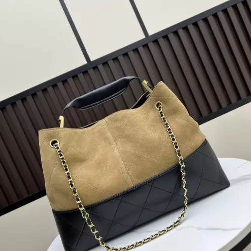 Cheap Chanel AAA Quality Shoulder Bags For Women #1355979 Replica Wholesale [$96.00 USD] [ITEM#1355979] on Replica Chanel AAA Quality Shoulder Bags