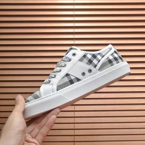 Cheap Burberry Casual Shoes For Men #1356013 Replica Wholesale [$88.00 USD] [ITEM#1356013] on Replica Burberry Casual Shoes