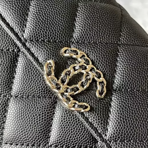 Cheap Chanel AAA Quality Messenger Bags For Women #1356045 Replica Wholesale [$96.00 USD] [ITEM#1356045] on Replica Chanel AAA Quality Messenger Bags