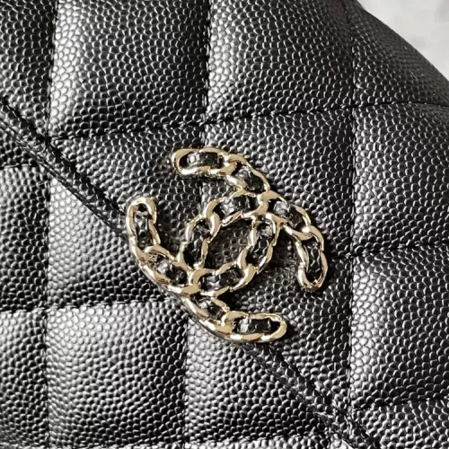Cheap Chanel AAA Quality Messenger Bags For Women #1356048 Replica Wholesale [$100.00 USD] [ITEM#1356048] on Replica Chanel AAA Quality Messenger Bags