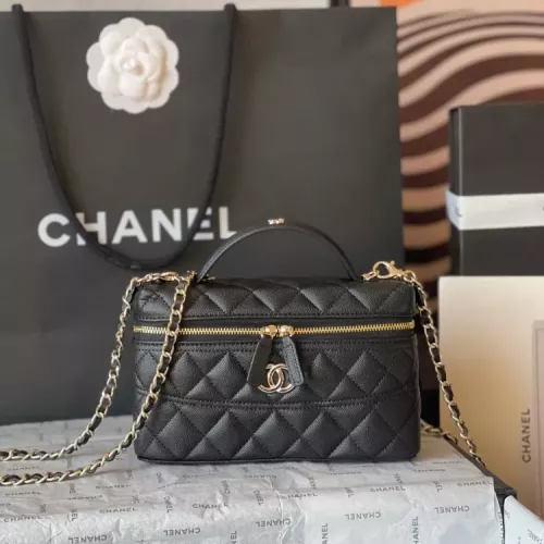 Chanel AAA Quality Messenger Bags For Women #1356049