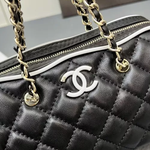 Cheap Chanel AAA Quality Messenger Bags For Women #1356077 Replica Wholesale [$88.00 USD] [ITEM#1356077] on Replica Chanel AAA Quality Messenger Bags
