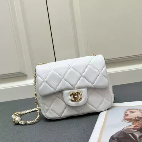 Chanel AAA Quality Messenger Bags For Women #1356088