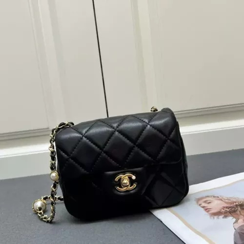 Chanel AAA Quality Messenger Bags For Women #1356090