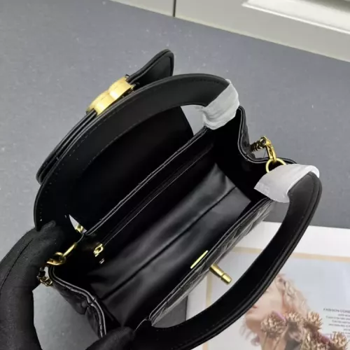 Cheap Chanel AAA Quality Handbags For Women #1356134 Replica Wholesale [$85.00 USD] [ITEM#1356134] on Replica Chanel AAA Quality Handbags