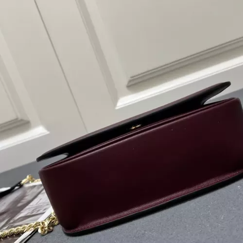Cheap Gucci AAA Quality Messenger Bags For Women #1356166 Replica Wholesale [$92.00 USD] [ITEM#1356166] on Replica Gucci AAA Quality Messenger Bags
