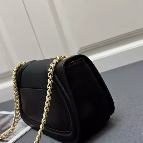 Cheap Gucci AAA Quality Messenger Bags For Women #1356167 Replica Wholesale [$92.00 USD] [ITEM#1356167] on Replica Gucci AAA Quality Messenger Bags