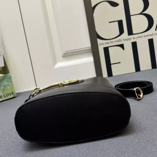 Cheap Gucci AAA Quality Shoulder Bags For Women #1356175 Replica Wholesale [$88.00 USD] [ITEM#1356175] on Replica Gucci AAA Quality Shoulder Bags