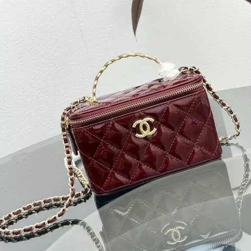 Chanel AAA Quality Messenger Bags For Women #1356203