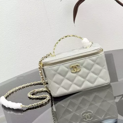 Chanel AAA Quality Messenger Bags For Women #1356204