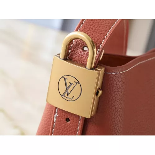 Cheap Louis Vuitton Messenger Bags For Women #1356285 Replica Wholesale [$56.00 USD] [ITEM#1356285] on Replica Louis Vuitton Messenger Bags