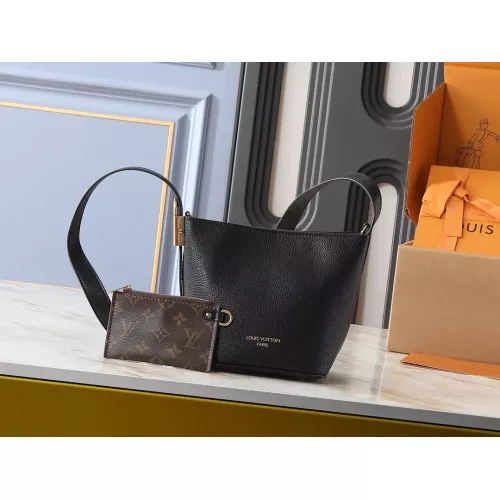 Louis Vuitton Messenger Bags For Women #1356286