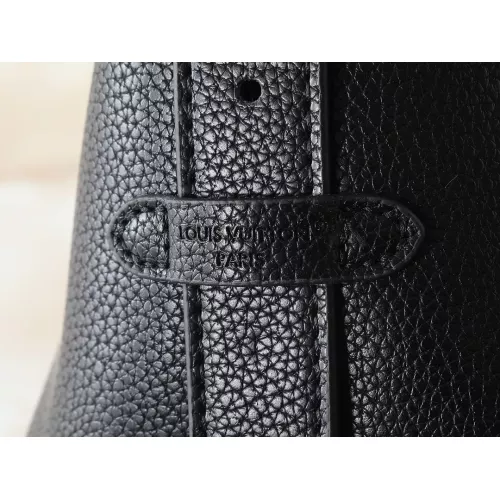 Cheap Louis Vuitton Messenger Bags For Women #1356286 Replica Wholesale [$56.00 USD] [ITEM#1356286] on Replica Louis Vuitton Messenger Bags