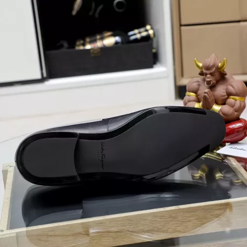 Cheap Salvatore Ferragamo Leather Shoes For Men #1356319 Replica Wholesale [$88.00 USD] [ITEM#1356319] on Replica Salvatore Ferragamo Leather Shoes