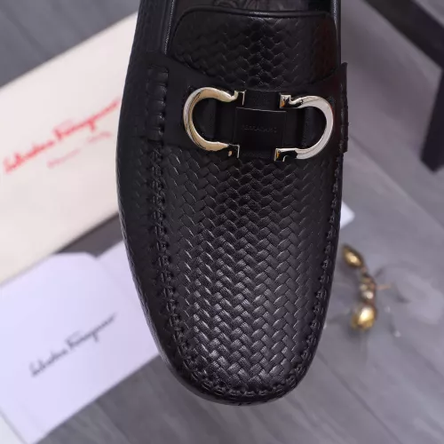 Cheap Salvatore Ferragamo Leather Shoes For Men #1356490 Replica Wholesale [$92.00 USD] [ITEM#1356490] on Replica Salvatore Ferragamo Leather Shoes