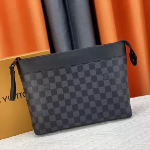 Louis Vuitton LV Wallets #1356742