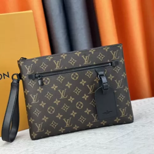 Louis Vuitton LV Wallets #1356764
