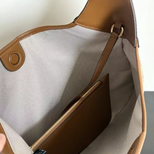 Cheap Gucci AAA Quality Shoulder Bags For Women #1357034 Replica Wholesale [$82.00 USD] [ITEM#1357034] on Replica Gucci AAA Quality Shoulder Bags