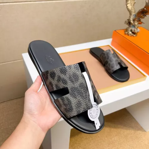 Cheap Hermes Slippers For Men #1357149 Replica Wholesale [$48.00 USD] [ITEM#1357149] on Replica Hermes Slippers