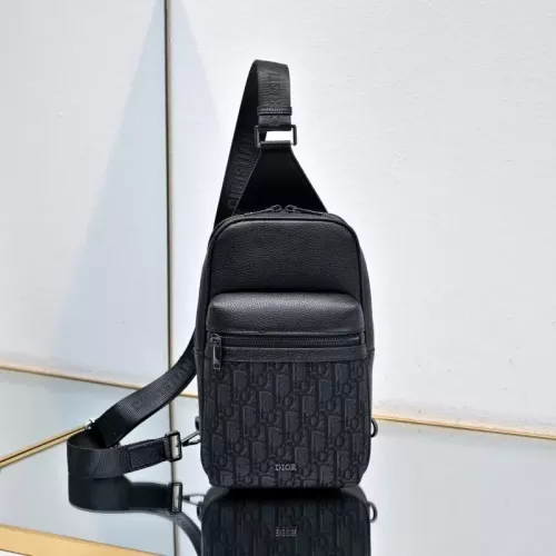 Christian Dior AAA Man Messenger Bags #1357303