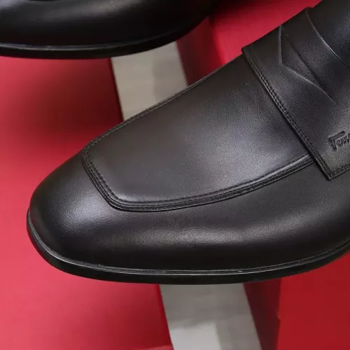 Cheap Salvatore Ferragamo Leather Shoes For Men #1357318 Replica Wholesale [$122.00 USD] [ITEM#1357318] on Replica Salvatore Ferragamo Leather Shoes