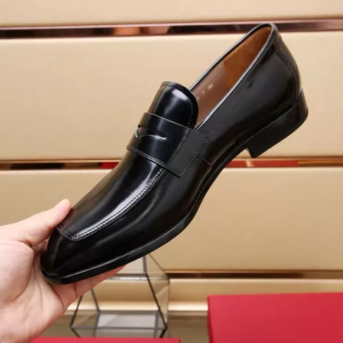 Cheap Salvatore Ferragamo Leather Shoes For Men #1357319 Replica Wholesale [$122.00 USD] [ITEM#1357319] on Replica Salvatore Ferragamo Leather Shoes