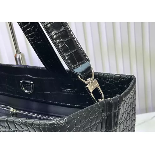 Cheap Louis Vuitton AAA Quality Handbags For Women #1357437 Replica Wholesale [$80.00 USD] [ITEM#1357437] on Replica Louis Vuitton AAA Quality Handbags