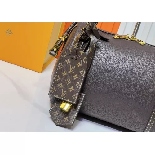 Cheap Louis Vuitton AAA Quality Messenger Bags For Women #1357446 Replica Wholesale [$68.00 USD] [ITEM#1357446] on Replica Louis Vuitton AAA Quality Messenger Bags