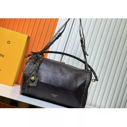 Louis Vuitton AAA Quality Messenger Bags For Women #1357449